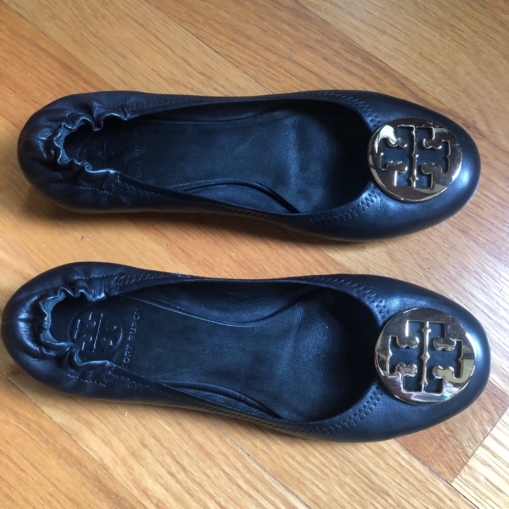 Tory Burch Black Flats, excellent condition